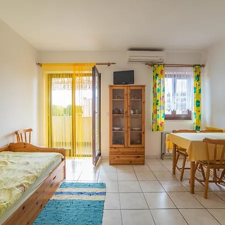 Devescovi Apartment